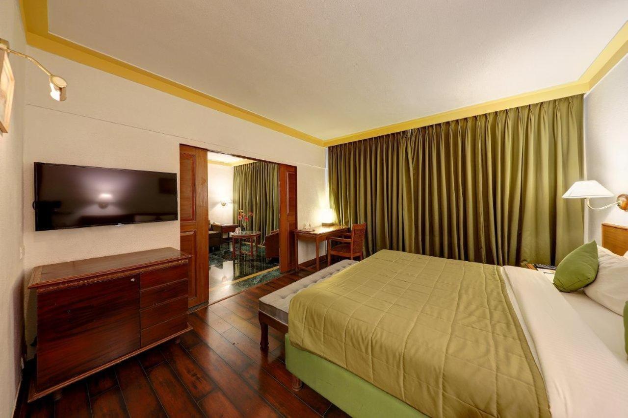 The Central Park Pune Esterno foto